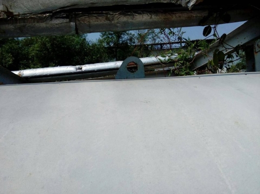 ถังน้ำ สภาพดี ไม่มีผุ ขนาด 5600 ลิตร ด้านในทาสีอีฟ็อกซี่อย่างดี ราคา 35,000