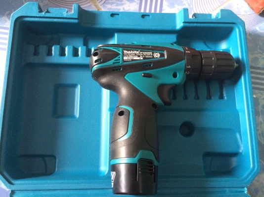 Makita สว่านไร้สายแถมแบต 2 ก้อน