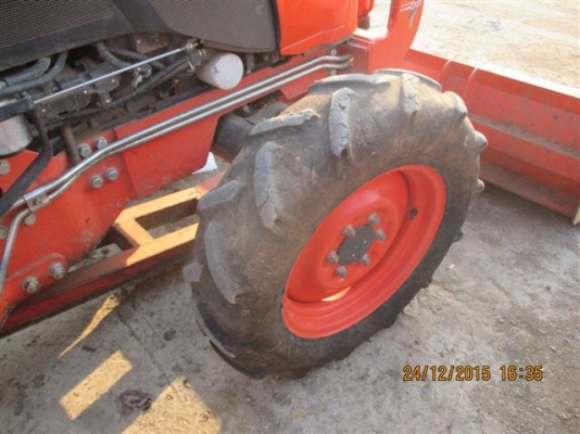 รถไถนาคูโบต้ารุ่น L4708SP พร้อมผาน6 สภาพสวยๆ ชั่วโมงใช้งานน้อย 435 ชั่วโมงงาน ซื้อได้ทั้งสดและผ่อนครับ