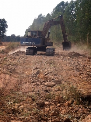 ขายรถแบคโฮ Komatsu Pc200 -3 รถหน้างาน ราคาคุยได้