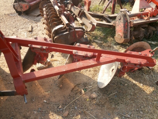 ผานบุกเบิก