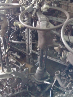 วงพวงมาลัยพร้อมกระปุก