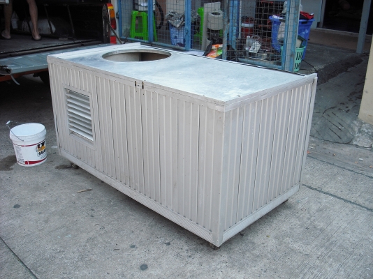 โต๊ะอะลูมิเนียมขายก๋วยเต๋ยว  สภาพสวย