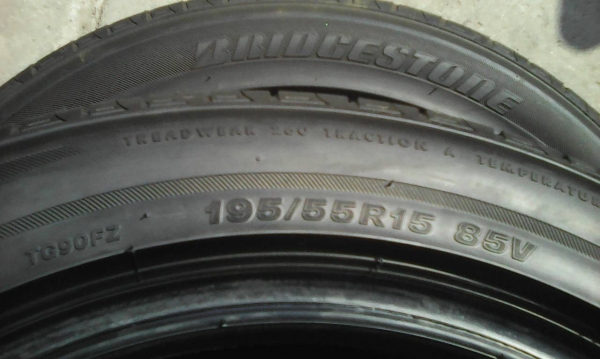 195/55R15 BRIDGESTONE TURANZA GR-90 ขอบสวย ชุด 4 เส้น tel.081-427-3941 ไอดีไลน์ autobot107 195/55R15 BRIDGESTONE TURANZA GR-90 ขอบสวย ชุด 4 เส้น tel.081-427-3941 ไอดีไลน์ autobot107