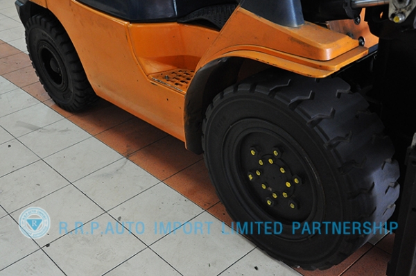 ขายรถโฟล์คลิฟท์มือสอง TOYOTA รุ่น 7FGJ35-14719 ราคา 395,000 บาท สภาพเดิมจากญี่ปุ่นจากประเทศญี่ปุ่น ไม่เคยใช้งานในไทย