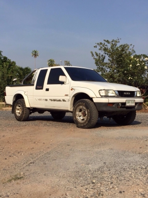 ขาย อีซูสุโรดิโอ โฟลวิล สีขาว ด่วนๆ 159,000 ต่อรองได้