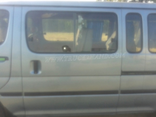 รถตู้  TOYOTA   ปีจดทะเบียน  2540  81 แรงม้า ใช้เชื้อเพลิง LPG สลับเบนซินได้ ทุกอย่างลงเล่มในทะเบียนแล้ว