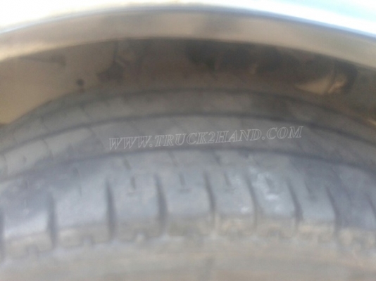 รถตู้  TOYOTA   ปีจดทะเบียน  2540  81 แรงม้า ใช้เชื้อเพลิง LPG สลับเบนซินได้ ทุกอย่างลงเล่มในทะเบียนแล้ว