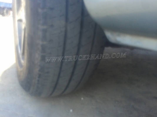 รถตู้  TOYOTA   ปีจดทะเบียน  2540  81 แรงม้า ใช้เชื้อเพลิง LPG สลับเบนซินได้ ทุกอย่างลงเล่มในทะเบียนแล้ว