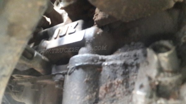 รถตู้  TOYOTA   ปีจดทะเบียน  2540  81 แรงม้า ใช้เชื้อเพลิง LPG สลับเบนซินได้ ทุกอย่างลงเล่มในทะเบียนแล้ว