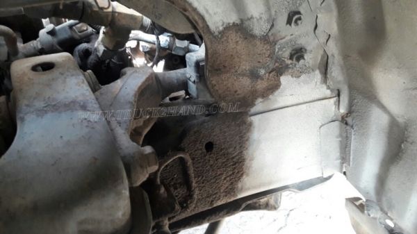 รถตู้  TOYOTA   ปีจดทะเบียน  2540  81 แรงม้า ใช้เชื้อเพลิง LPG สลับเบนซินได้ ทุกอย่างลงเล่มในทะเบียนแล้ว