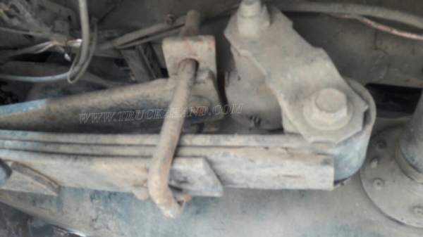 รถตู้  TOYOTA   ปีจดทะเบียน  2540  81 แรงม้า ใช้เชื้อเพลิง LPG สลับเบนซินได้ ทุกอย่างลงเล่มในทะเบียนแล้ว