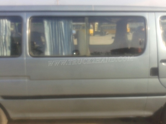 รถตู้  TOYOTA   ปีจดทะเบียน  2540  81 แรงม้า ใช้เชื้อเพลิง LPG สลับเบนซินได้ ทุกอย่างลงเล่มในทะเบียนแล้ว