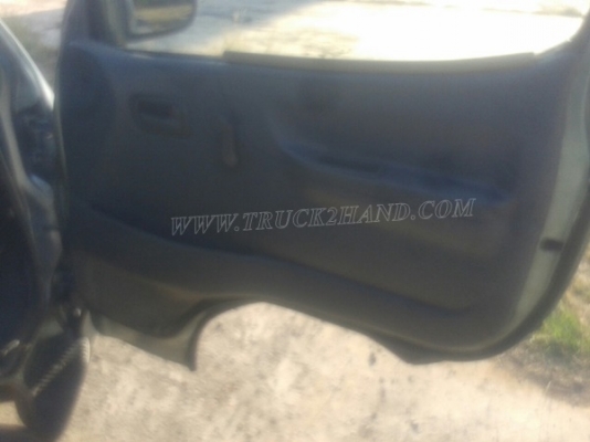 รถตู้  TOYOTA   ปีจดทะเบียน  2540  81 แรงม้า ใช้เชื้อเพลิง LPG สลับเบนซินได้ ทุกอย่างลงเล่มในทะเบียนแล้ว