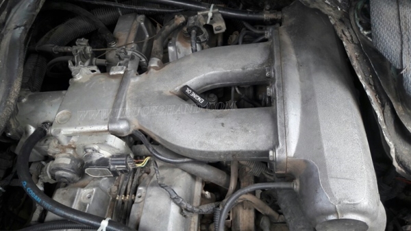 รถตู้  TOYOTA   ปีจดทะเบียน  2540  81 แรงม้า ใช้เชื้อเพลิง LPG สลับเบนซินได้ ทุกอย่างลงเล่มในทะเบียนแล้ว