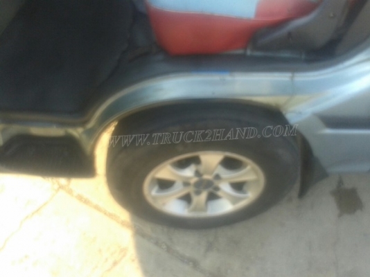 รถตู้  TOYOTA   ปีจดทะเบียน  2540  81 แรงม้า ใช้เชื้อเพลิง LPG สลับเบนซินได้ ทุกอย่างลงเล่มในทะเบียนแล้ว