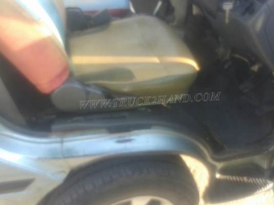 รถตู้  TOYOTA   ปีจดทะเบียน  2540  81 แรงม้า ใช้เชื้อเพลิง LPG สลับเบนซินได้ ทุกอย่างลงเล่มในทะเบียนแล้ว