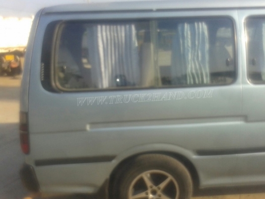 รถตู้  TOYOTA   ปีจดทะเบียน  2540  81 แรงม้า ใช้เชื้อเพลิง LPG สลับเบนซินได้ ทุกอย่างลงเล่มในทะเบียนแล้ว