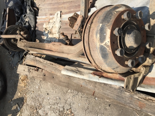 คานหน้า10ล้อ