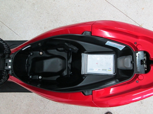 (โอนฟรี) ขาย PCX 150 สภาพนางฟ้า ไมล์แท้ 912 กม รถใช้มือเดียว สภาพสวย เครื่องหัวฉีดประหยัดน้ำมัน มีกุญแจแท้ 2 ดอก รีโมท มีเล่มพร้อมโอน