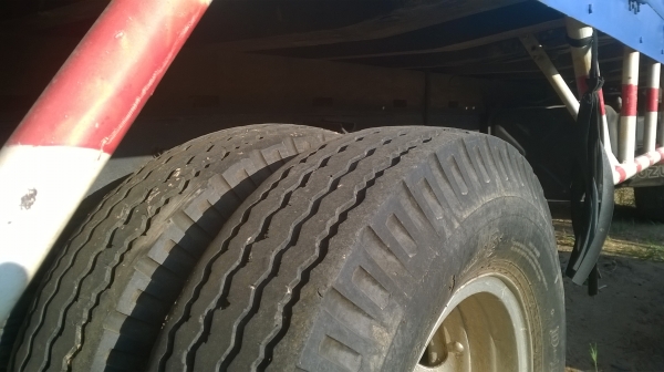 ขายรถบรรทุก6ล้อ อีซูซุ ขอขายใหม่ครับหลุดจอง ลดได้เยอะขายได้ขาย