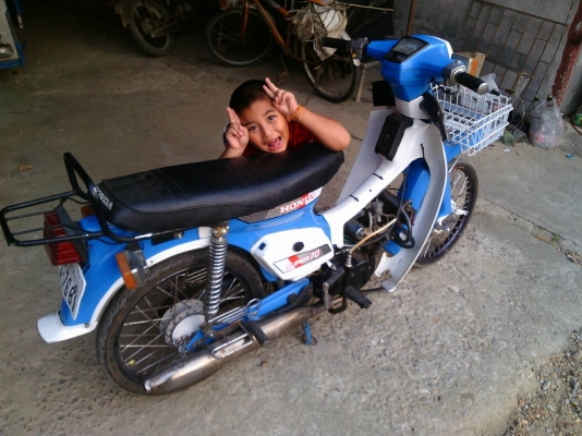 HONDA C700 เครื่อง 125 แรงๆ HONDA C700 เครื่อง 125 แรงๆ