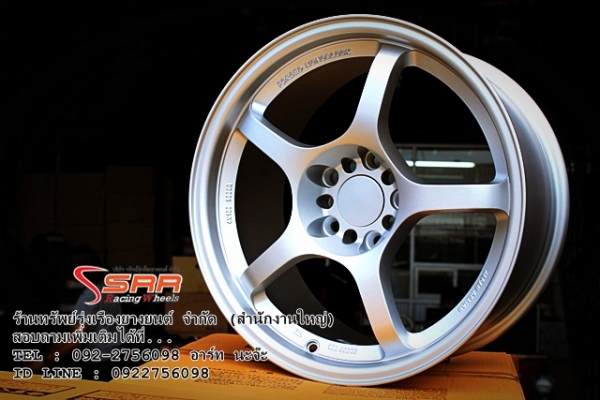 GRAMLIGHTS 57F ขอบ17 5H114.3 วงละ 4,000 บาท
