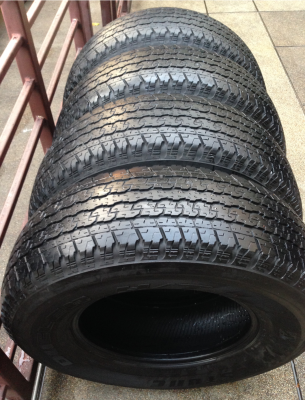 ยาง Bridgestone 265 70 16 สิ้นปี12 ดอกเยอะ พร้อมใช้งาน ราคาไม่แพง
