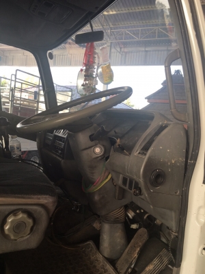 ขายหลงTF220แรงดั้มสองเพลาสวยๆขาย สด ผ่อน850000