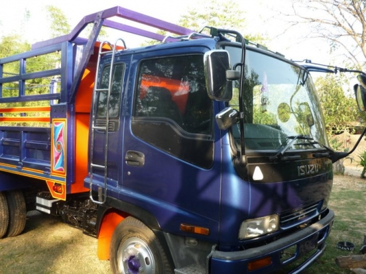 ขายรถดั้ม6ล้อ เดก้า195แรง เอฟหน้าเอฟหลัง พ.เพาเวอร์ เบรกทิฟฟี่ ภายในสวย แอร์เย็น  วิ่งอ้อยแล้วจอดครับ