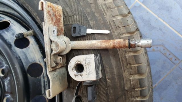 ล้อ ฟอร์ดเรนเจอร์