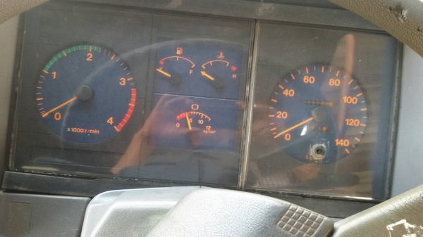 หกล้อ ฮีโน่ FF3H195ปี39ตู้10บาน ช่วงยาง7.20ม สภาพดีสวยบางเดิมพร้อมใช้งาน ทะเบียนพร้อมโอน ราคา 635,000บ. ต่อรองได้ หกล้อ ฮีโน่ FF3H195ปี39ตู้10บาน ช่วงยาง7.20ม สภาพดีสวยบางเดิมพร้อมใช้งาน ทะเบียนพร้อมโอน ราคา 635,000บ. ต่อรองได้