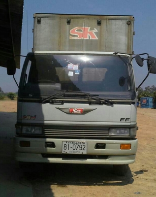 หกล้อ ฮีโน่ FF3H195ปี39ตู้10บาน ช่วงยาง7.20ม สภาพดีสวยบางเดิมพร้อมใช้งาน ทะเบียนพร้อมโอน ราคา 635,000บ. ต่อรองได้ หกล้อ ฮีโน่ FF3H195ปี39ตู้10บาน ช่วงยาง7.20ม สภาพดีสวยบางเดิมพร้อมใช้งาน ทะเบียนพร้อมโอน ราคา 635,000บ. ต่อรองได้