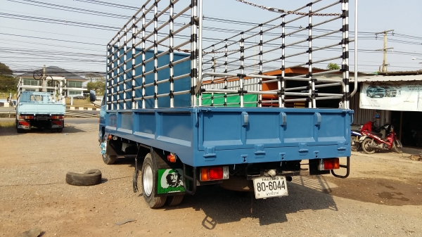 ขายหกล้อกลาง NPR59PU5 ยาว 5 เมตร เพาเวอร์ สภาพสวยพร้อมใช้ ขายหกล้อกลาง NPR59PU5 ยาว 5 เมตร เพาเวอร์ สภาพสวยพร้อมใช้