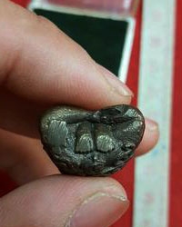 หลวงปู่ทิม วัดละหารไร่ จ.ระยอง ปิดตาจัมโบ้ยันต์ยุ่ง สวยมากกล่องเดิม