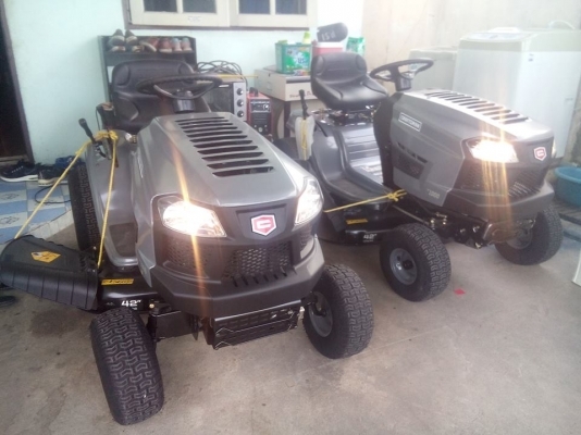 รถตัดหญ้านั่งขับ Craftsman T1000