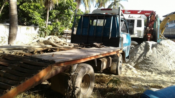 6ล้อท้ายลาด..90แรง TOYOTA DYNA.BU20..เครื่องดี คัสซีสวย รถเดิมๆ..เล่มพร้อม...