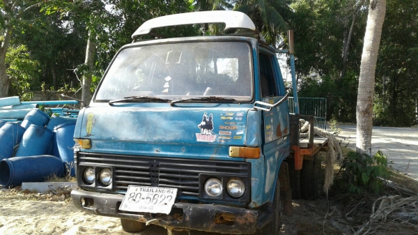 6ล้อท้ายลาด..90แรง TOYOTA DYNA.BU20..เครื่องดี คัสซีสวย รถเดิมๆ..เล่มพร้อม...