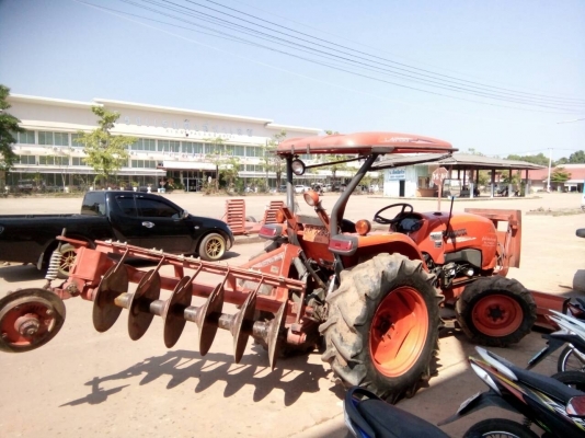 KUBOTA L4708 ปี54 ใบดัน หาง6 เฮฟวี่ ชั่วโมง 1,800 เล่มพร้อม