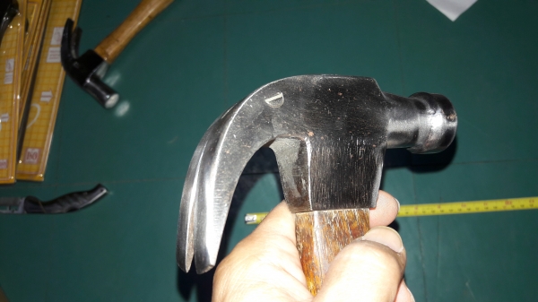 ขายค้อนหัวลูกปืนงานเก่า20oz. CHENEY Made in Usa. ขายค้อนหัวลูกปืนงานเก่า20oz. CHENEY Made in Usa.