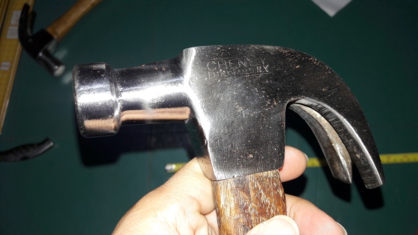 ขายค้อนหัวลูกปืนงานเก่า20oz. CHENEY Made in Usa. ขายค้อนหัวลูกปืนงานเก่า20oz. CHENEY Made in Usa.