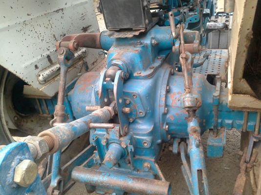 ขายฟอดร์ 6610 สองเพาคาราโร่ดันหน้าผานเจ็ดพร้อมเล่มทะเบืยน