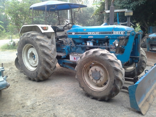 ขายฟอดร์ 6610 สองเพาคาราโร่ดันหน้าผานเจ็ดพร้อมเล่มทะเบืยน