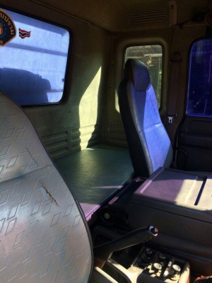 ขาย อีซูซุ เดก้า 320 ปี 49 รถสวยพร้อมใช้ครับ