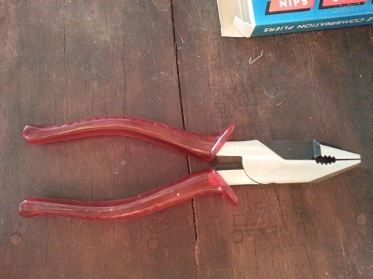 ขายคีมฟิตเยอรมัน8" FIT MADE IN W-GERMANY.รุ่นเก่าหน้าเรียบ