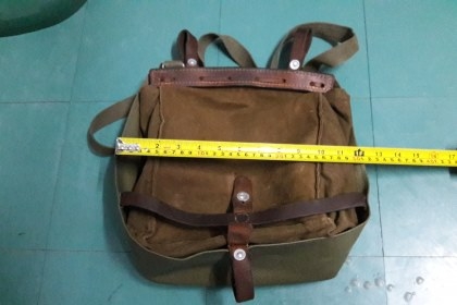 ขายกระเป๋าทหารเยอรมันยุคสงครามไว้ใส่เครื่องมือเครื่องใช้ได้