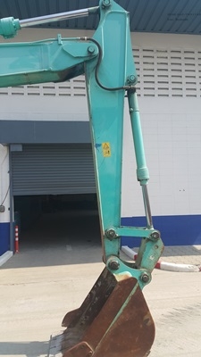 KOBELCO SK135SR-1ES ปี2006