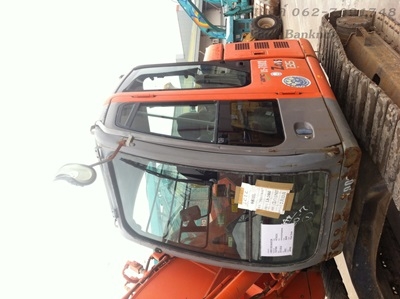 HITACHI ZX135US ปี 2005 สนใจติดต่อ ธีรเทพ 062-7091748