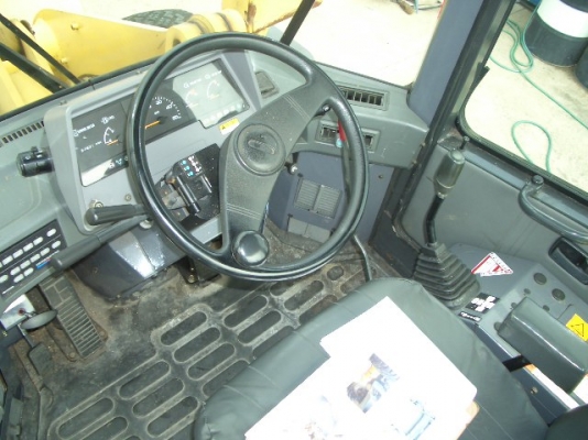 เก่านอก KOMATRU WA100-3