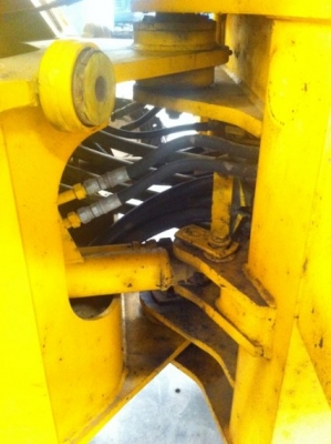 เก่านอก KOMATRU WA150-1